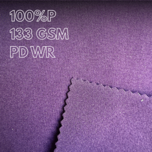 Vải Islet Textile có bề mặt mịn, sang trọng, lý tưởng cho các trang phục thể thao.