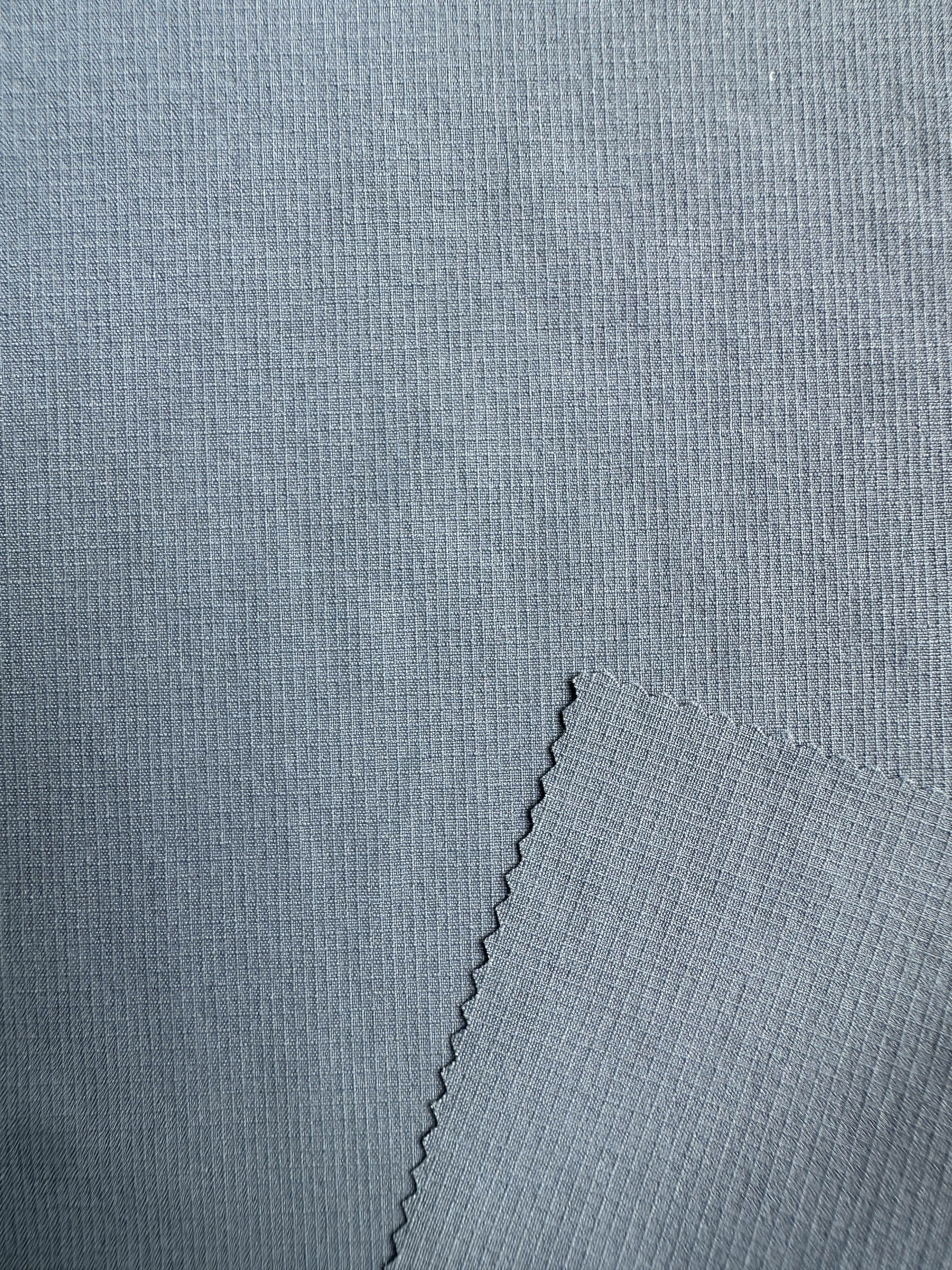 Vải nylon 5231, với xử lý WR, chống thấm nước nhẹ và bền bỉ.