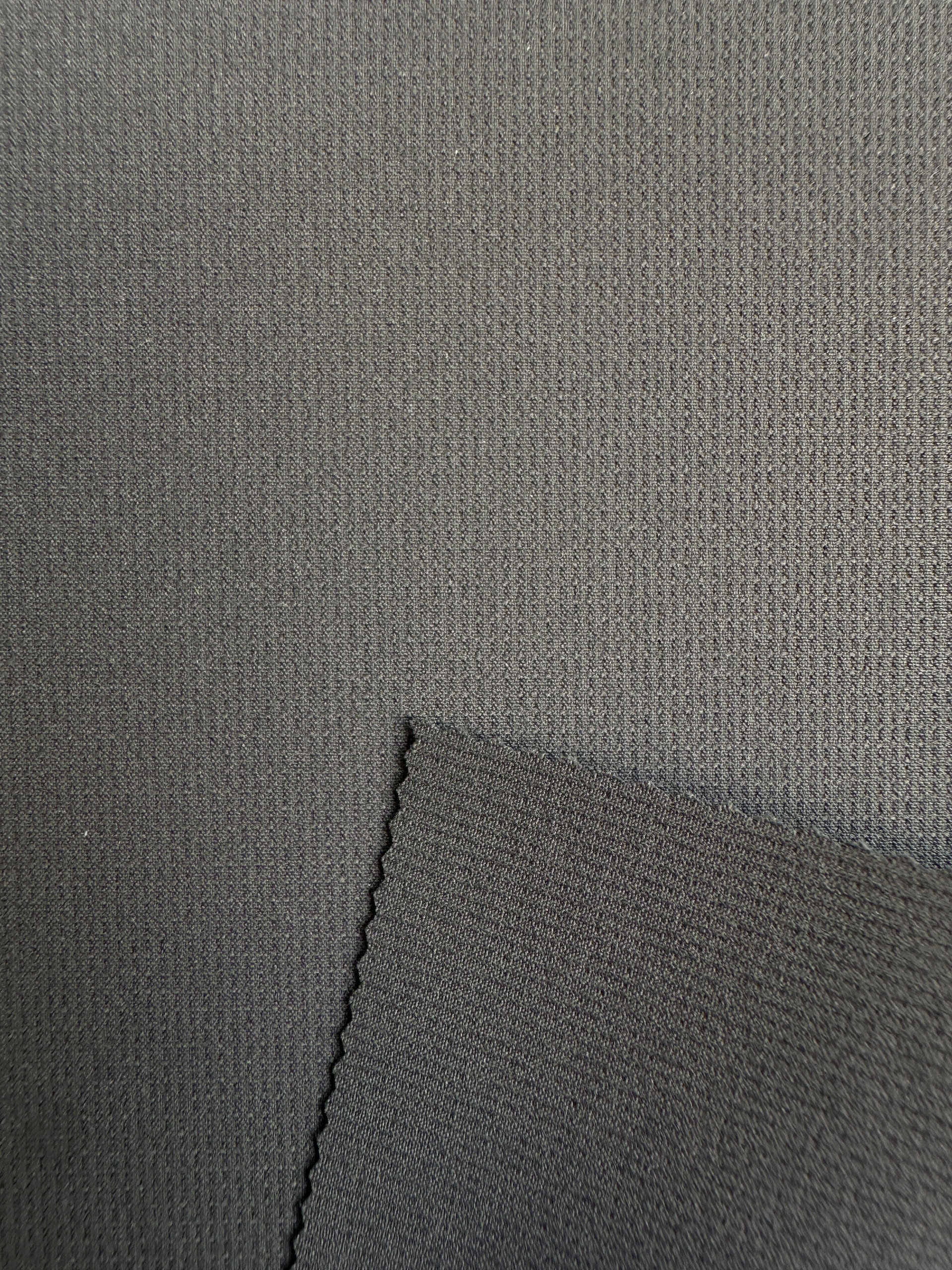 Vải Nylon bền bỉ, chống thấm và thoáng khí - Ảnh 3